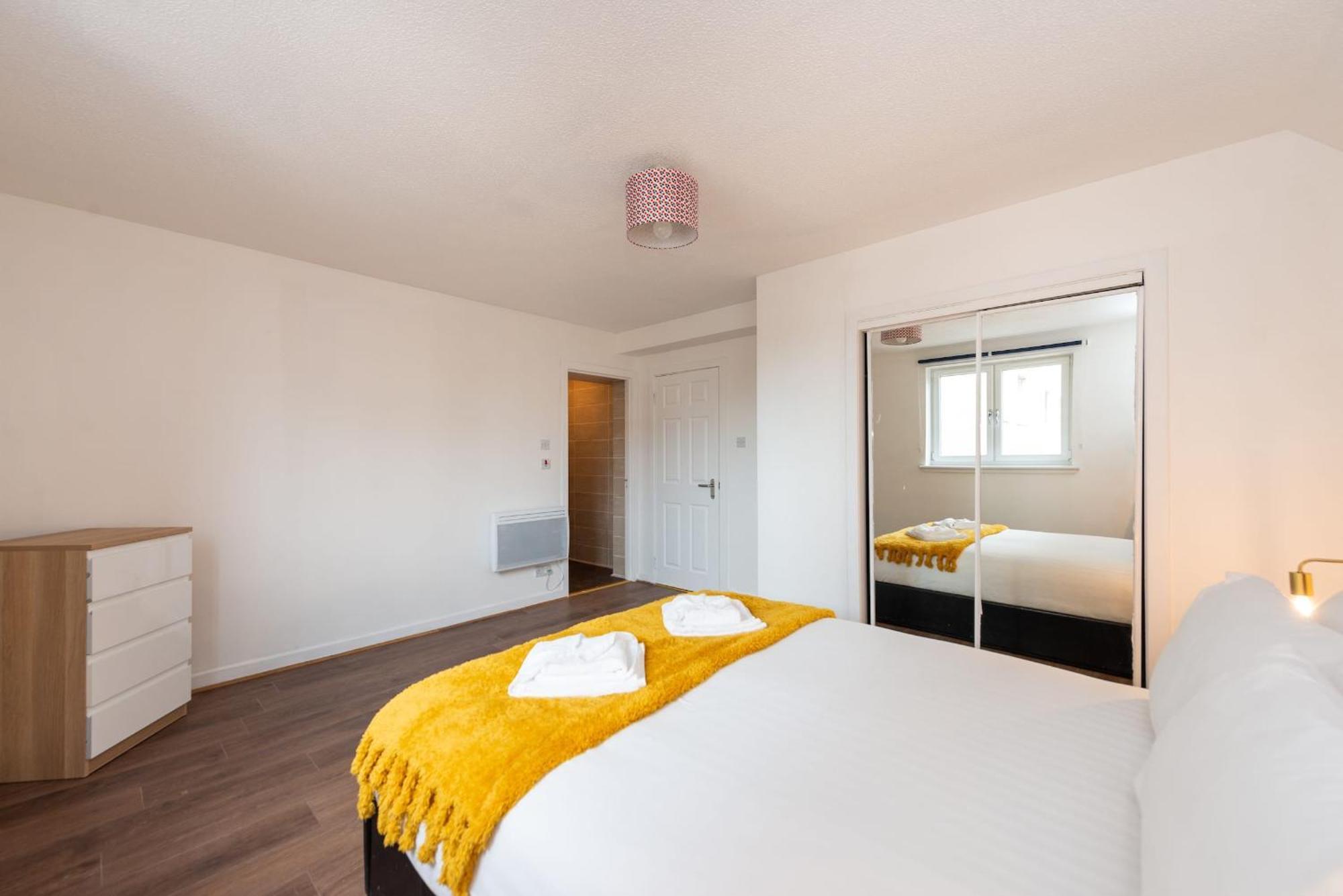 Ground Floor 2 Bed Flat Slateford Appartement *